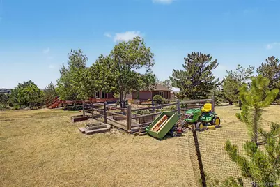 26384 E Otero Drive, Aurora, CO 80016 - Photo 42
