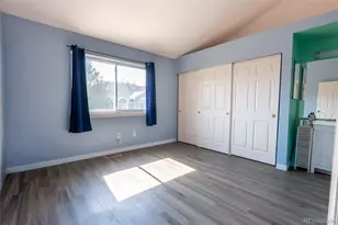 1089 S Walden Way, Aurora, CO 80017 - Photo 2