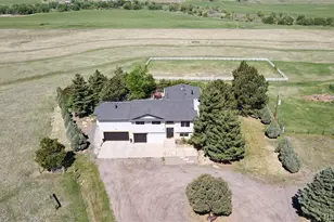 38801 Private Rd 17, Elizabeth, CO 80107 - Photo 2