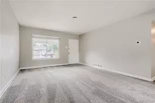 1158 Revere St, Aurora, CO 80011 - Photo 6