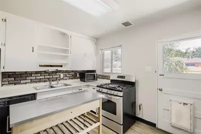 1158 Revere Street, Aurora, CO 80011 - Photo 10