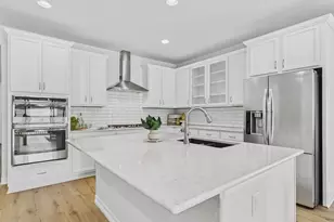 6142 Leilani Ln, Castle Rock, CO 80108 - Photo 4