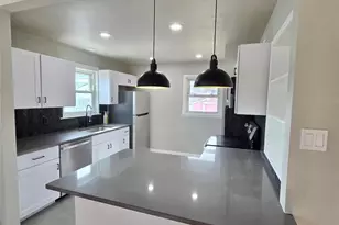 7831 Shoshone St, Denver, CO 80221 - Photo 4