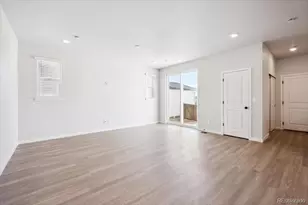22746 E 47th Pl, Aurora, CO 80019 - Photo 8