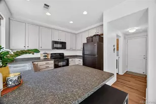 12963 Grant Cir E, Thornton, CO 80241 - Photo 10