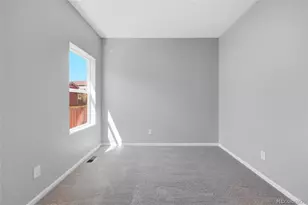 389 Maple St, Bennett, CO 80102 - Photo 22