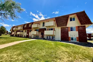 10211 Ura Ln, Denver, CO 80260 - Photo 14