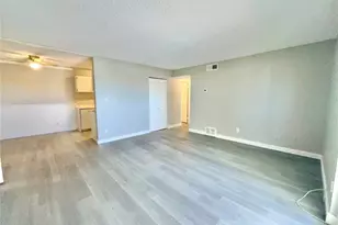 10211 Ura Ln, Denver, CO 80260 - Photo 2