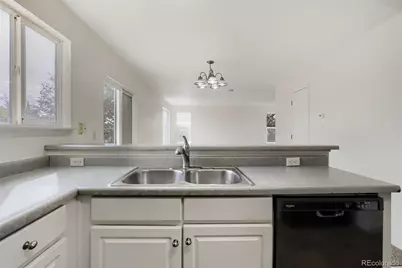 19856 E Villanova Drive, Aurora, CO 80013 - Photo 10