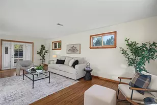 7356 S Bannock Dr, Littleton, CO 80120 - Photo 4