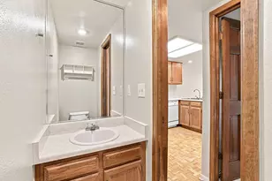 7712 S Cove Cir, Centennial, CO 80122 - Photo 14