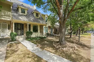 7712 S Cove Cir, Centennial, CO 80122 - Photo 2