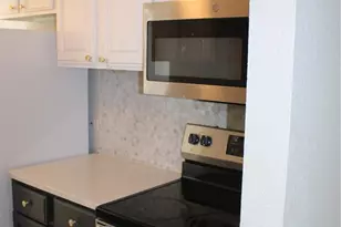 2375 S Linden Ct, Denver, CO 80222 - Photo 4