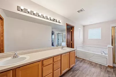 1428 S Dayton Circle, Aurora, CO 80247 - Photo 24