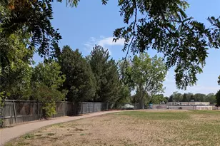 1163 S Flower Cir, Lakewood, CO 80232 - Photo 8