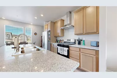 2768 W 68th Avenue, Denver, CO 80221 - Photo 2