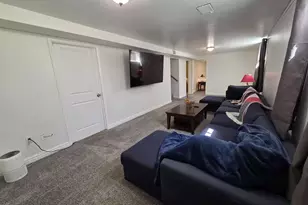 1031 Erie St, Denver, CO 80221 - Photo 12