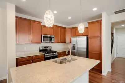 8142 S Yosemite Court, Centennial, CO 80112 - Photo 6