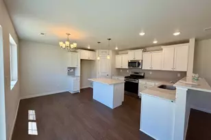 776 N Carrie Ct, Watkins, CO 80137 - Photo 6