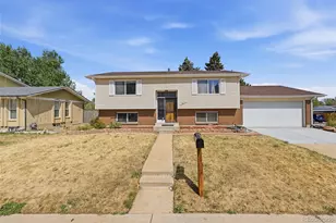 12973 E Elgin Pl, Denver, CO 80239 - Photo 2