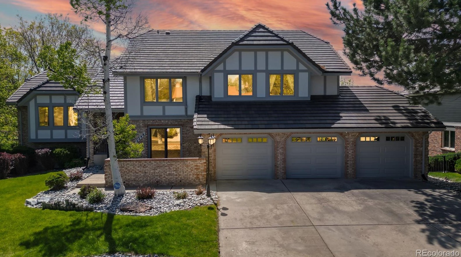 2248 Country Club Loop, Denver, CO 80234-2636