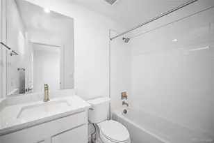 2060 S Holly St, Denver, CO 80222 - Photo 22