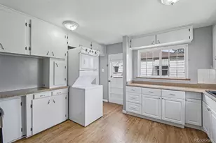 977 Yates St, Denver, CO 80204 - Photo 10