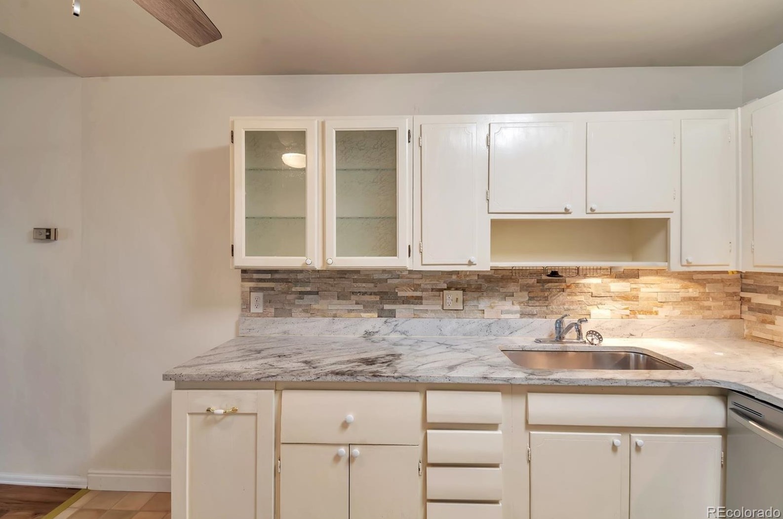 615 S Clinton St #10b, Denver, CO