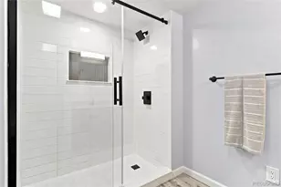 1721 E Phillips Ave, Centennial, CO 80122 - Photo 36