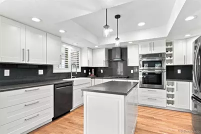 1721 E Phillips Avenue, Centennial, CO 80122 - Photo 8