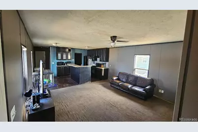 435 N 35th Avenue, Greeley, CO 80631 - Photo 2