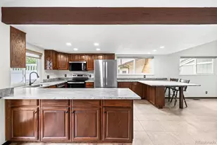 3702 S Mission Pkwy, Aurora, CO 80013 - Photo 20