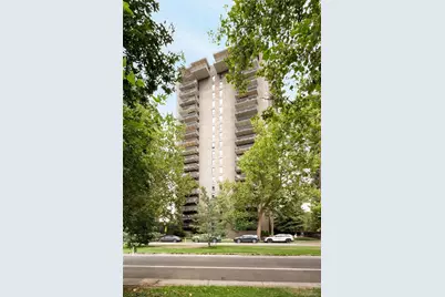460 S Marion Parkway #1052, Denver, CO 80209 - Photo 2