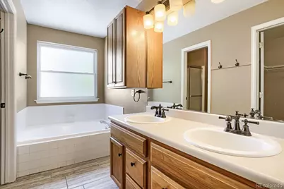 5556 S Rome Street, Aurora, CO 80015 - Photo 16