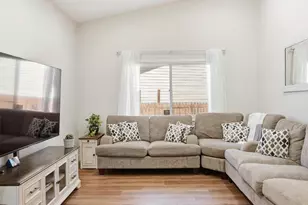 18870 E 16th Pl, Aurora, CO 80011 - Photo 22