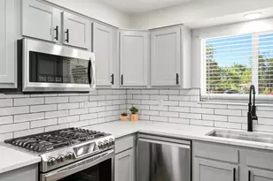18870 E 16th Pl, Aurora, CO 80011 - Photo 6