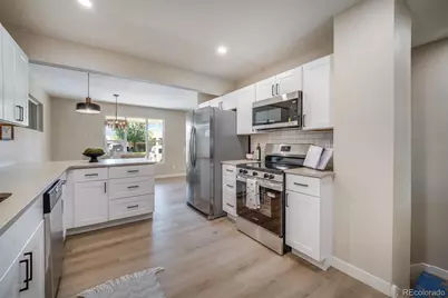 6930 Alan Drive, Denver, CO 80221 - Photo 6