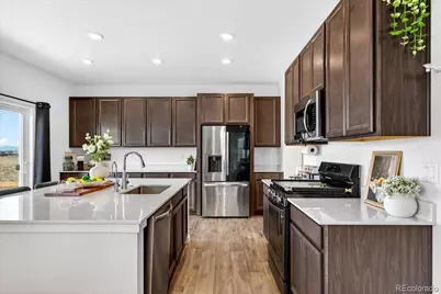 10271 Tucson Street, Commerce City, CO 80022 - Photo 6