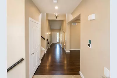 246 N Coolidge Way, Aurora, CO 80018 - Photo 2