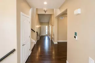 246 N Coolidge Way, Aurora, CO 80018 - Photo 2