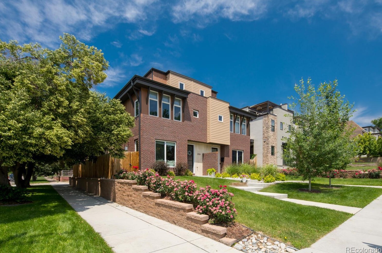 2701 Grove St, Denver, CO 80211