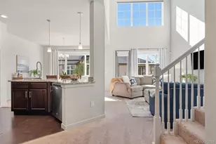 1827 S Helena, Aurora, CO 80017 - Photo 2