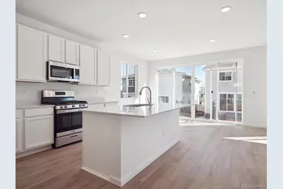 494 S Rifle Street, Aurora, CO 80017 - Photo 4