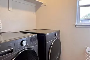 10358 Kelliwood Way, Highlands Ranch, CO 80126 - Photo 8