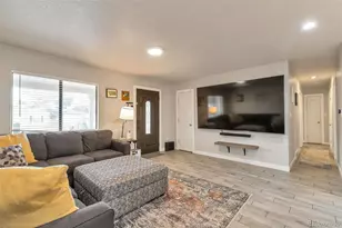 3250 W Walsh Pl, Denver, CO 80219 - Photo 4