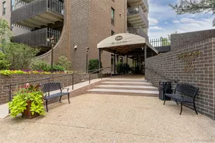 460 S Marion Parkway, Denver, CO 80209 - Photo 2