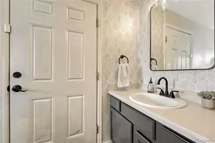 970 S Dawson Way, Aurora, CO 80012 - Photo 20