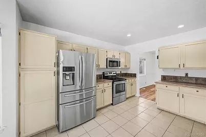 5561 E 117th Avenue, Thornton, CO 80233 - Photo 16