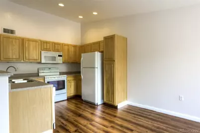 4875 S Balsam Way #201, Littleton, CO 80123 - Photo 2