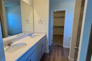 716 N Carrie Ct, Watkins, CO 80137 - Photo 8